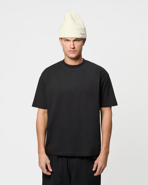 10oz FITTED T-SHIRT - BLACK